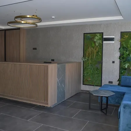 Deluxe Mountain View Vis In Hill