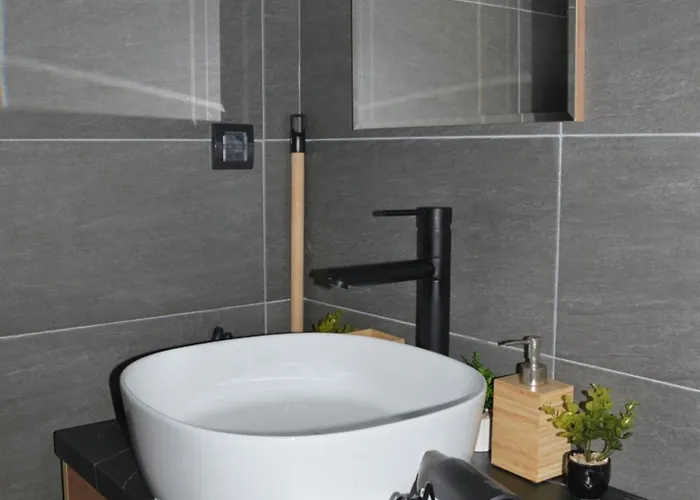 Deluxe Mountain View Vis In Hill Appartamento *